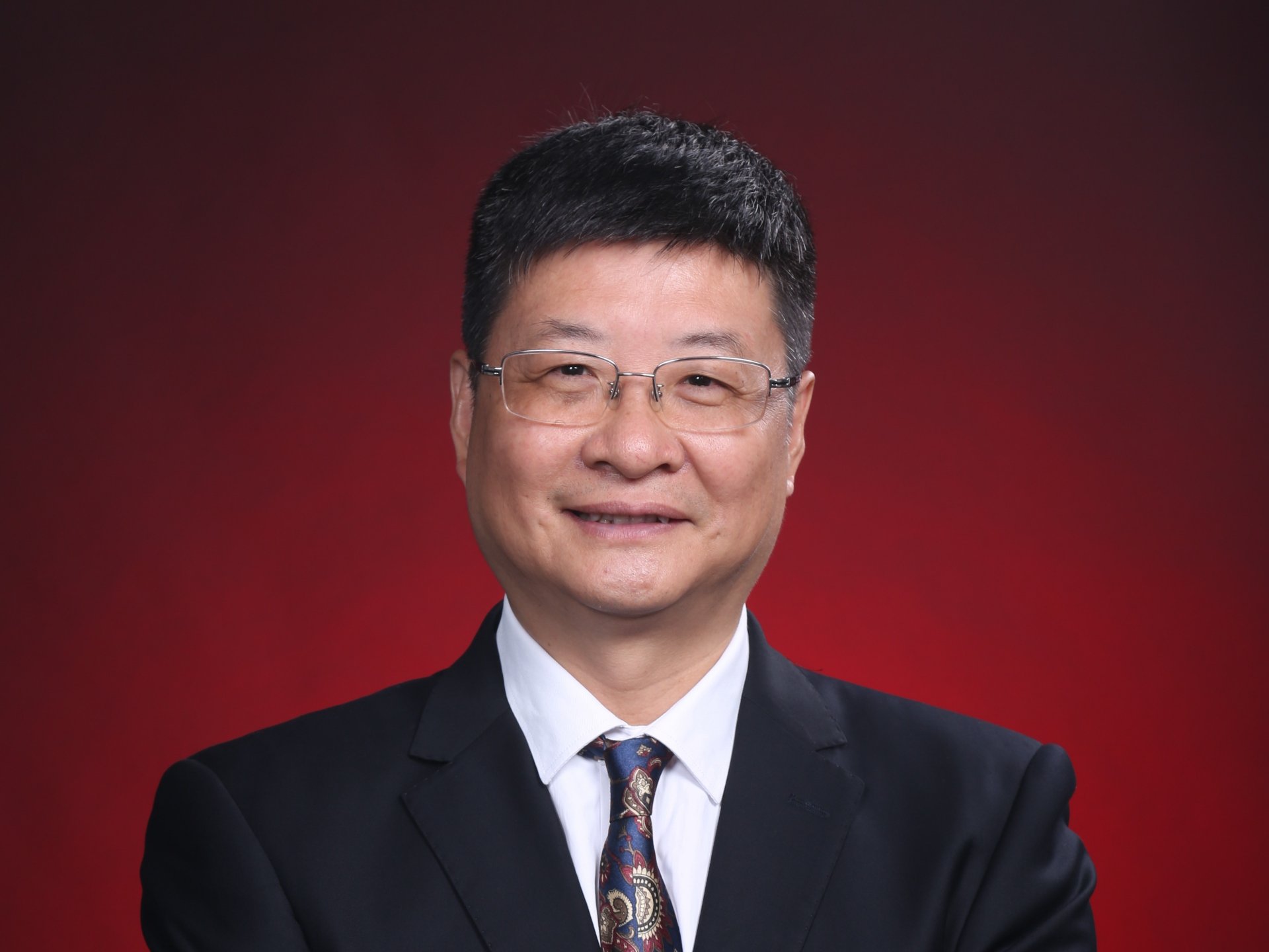 累计讲授《材料力学》