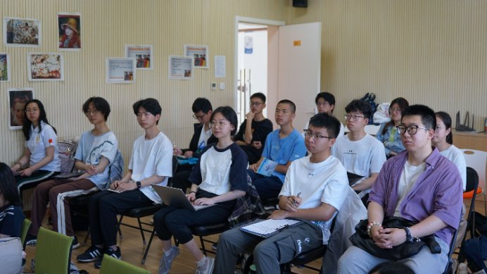 心理健康是一种持续且积极发展的心理状
