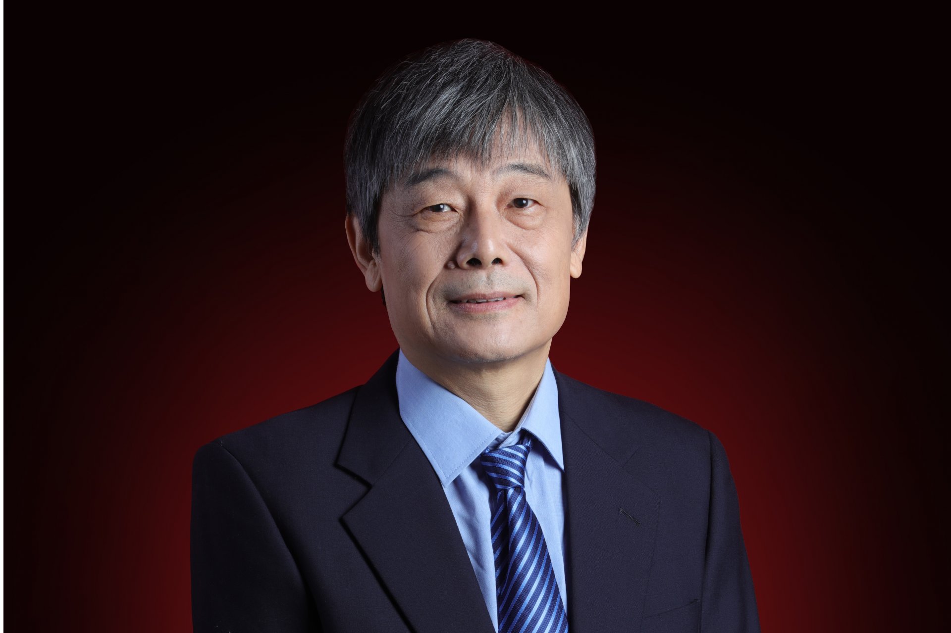 以“立德树人优秀奖”树立从教5年以上
