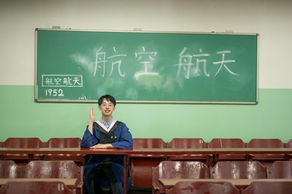 一档律政职场观察类真人秀节目悄然上映