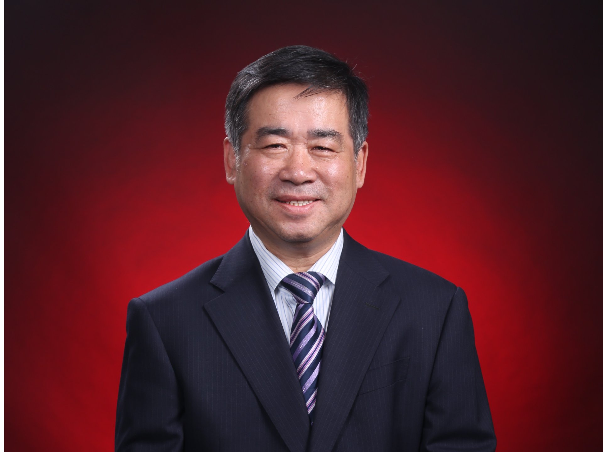四次获评星空下载最新版下载“我爱我师