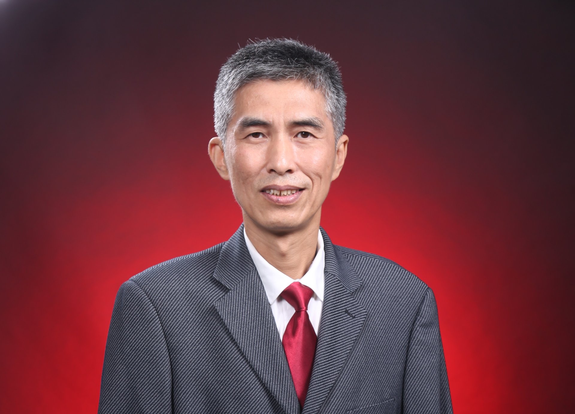 《导弹与运载火箭结构设计》32年